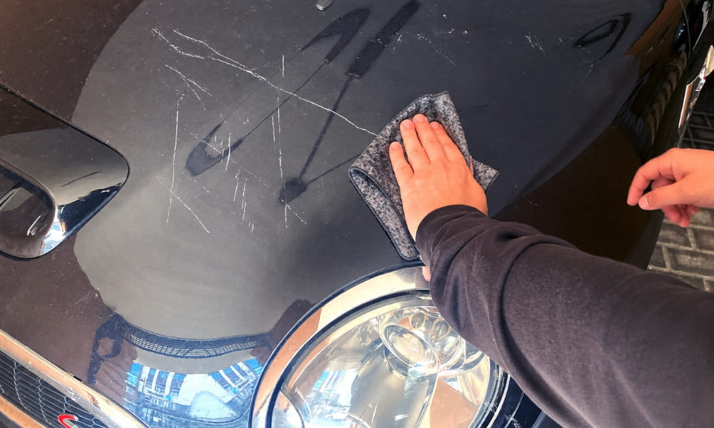 NanoPolix application on black paint